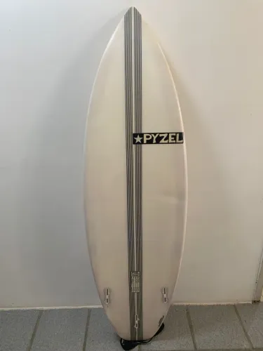 Prancha de Surf PYZEL - PHANTOM 5'8. Oportunidade! 