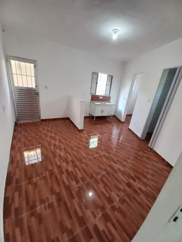 Casa 2 cômodos, Município de Itapecerica da Serra - Bairro Jardim São Pedro