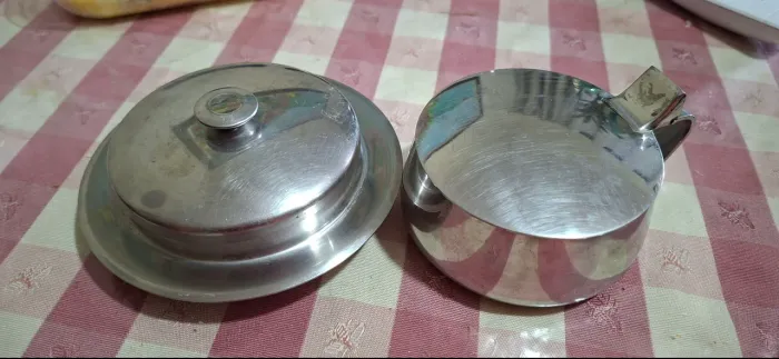 Açucareiro e manteigueira de inox
