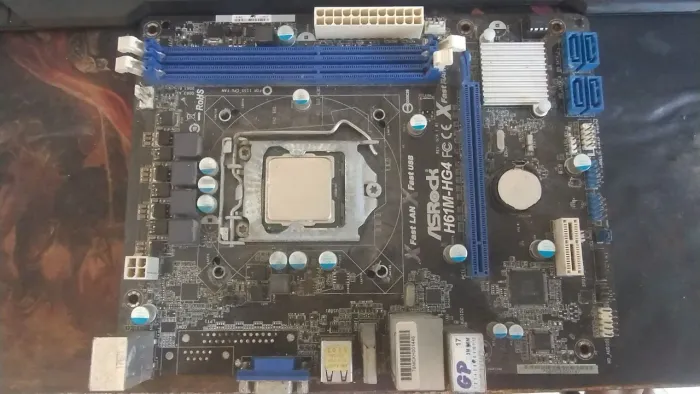 PLACA MAE USADA ASROCK H61M-HG4 NÃO TESTADA