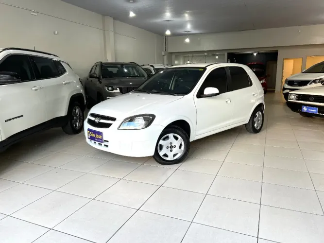 Chevrolet Celta Spirit/ LT 1.0 MPFI 8V Flexp. 5P 2015