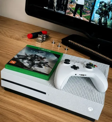 XBOX ONE S 1TB