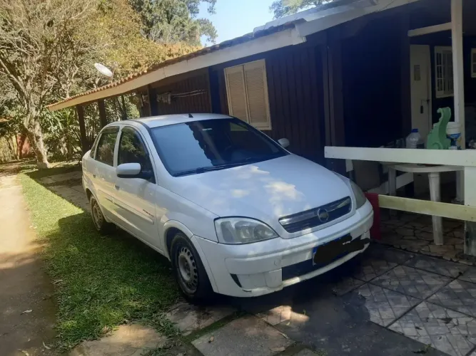 Chevrolet Corsa Sed. Premium 1.4 8V Econoflex 4P 2011