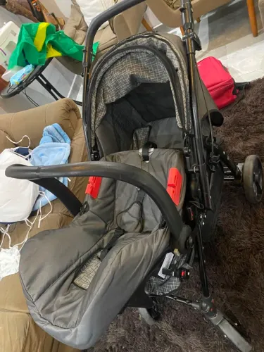 Bebe conforto e carrinho
