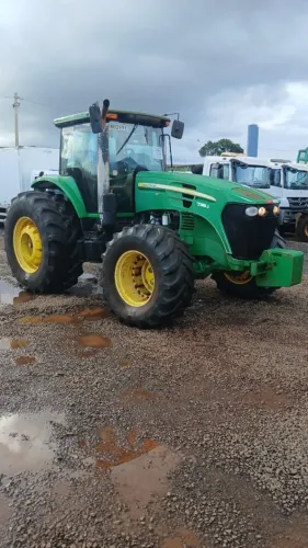 Trator JOHN DEERE 7J 7195J 4X4 ano 2016 4.236h