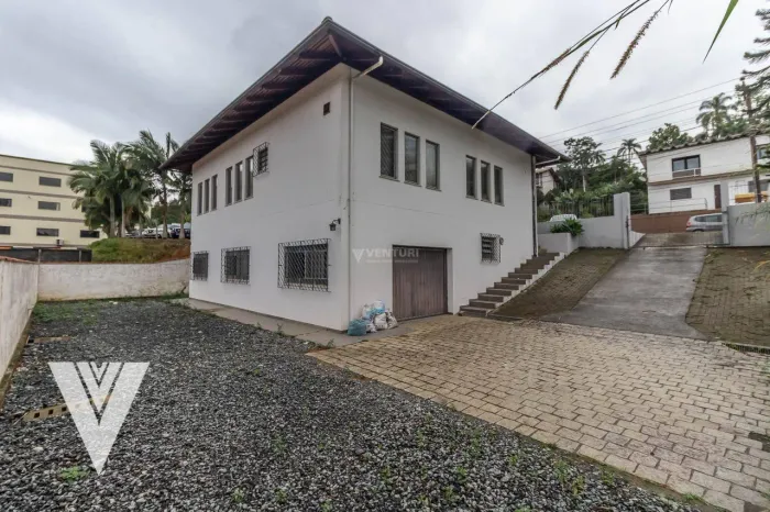 Casa para alugar, 145 m² por R$ 6.000,00/mês - Salto do Norte - Blumenau/SC