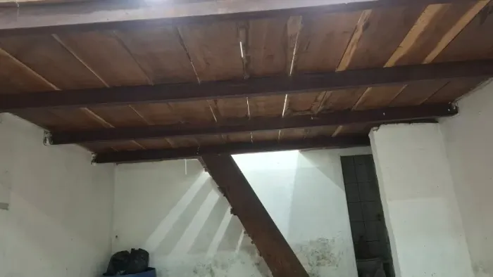 Mezanino de madeira pra salão