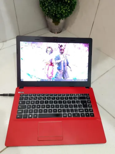 NOTEBOOK POSITIVO SLIM / HD DE 1 TERABYTE/ 4 DE RAM/ WINDOWS 10 ENTREGO
