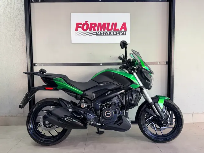 DOMINAR 400 ABS 2025