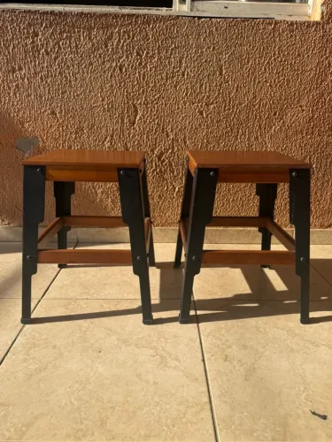 Conjunto de banquetas madeira + metal