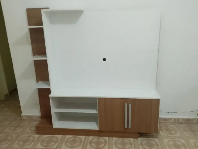 RACK COM PAINEL DE TV
