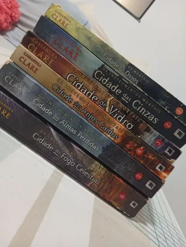 Box livros Cassandra Clare