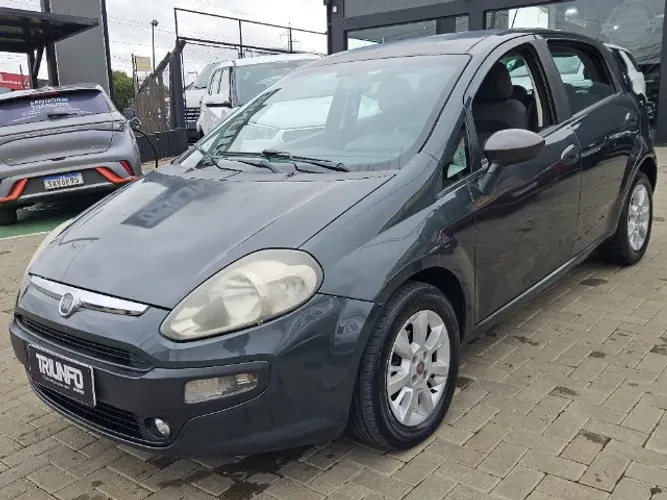 Fiat Punto Attractive 1.4 Fire Flex 8V 5P 2013