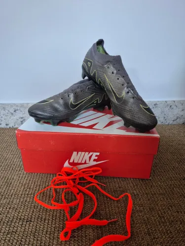Chuteira Campo NIKE Air Zoom Mercurial Vapor 15 Elite FG