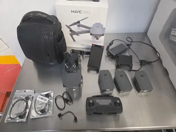 drone DJI MAVIC PRO COMBO-completo (3 baterias)
