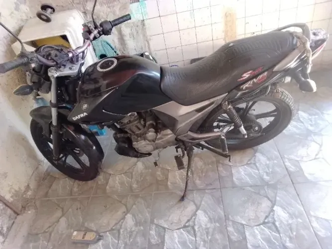 Dafra Riva 150