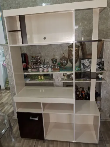 Estante Sala