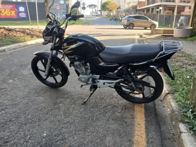 Ybr 2006 completa passo no cartão até 24x