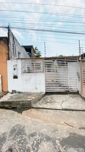 Casa à venda no Colônia Terra Nova