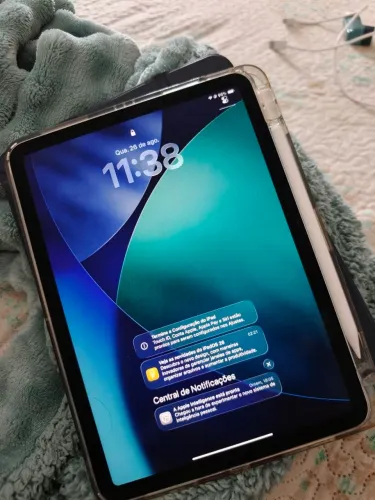 Ipad air M3 256 + caneta generica, capa e pelicula magnética