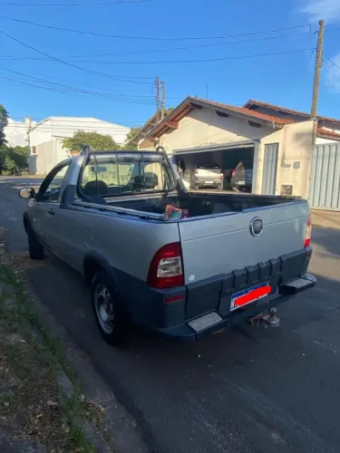 Fiat Strada 1.4 MPI Fire Flex 8V CS 2012