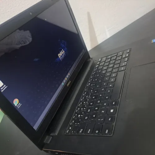 notebook Dell i3 com placa de video , parcelo no cartao