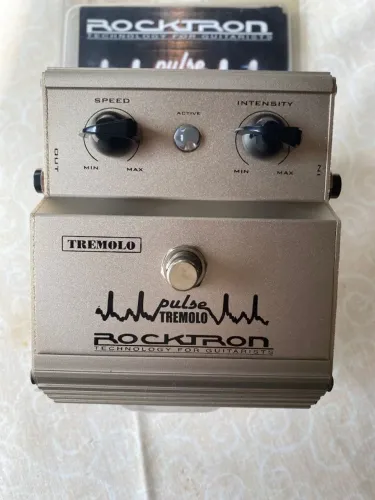 Pedal ROCKTRON PULSE TREMULO