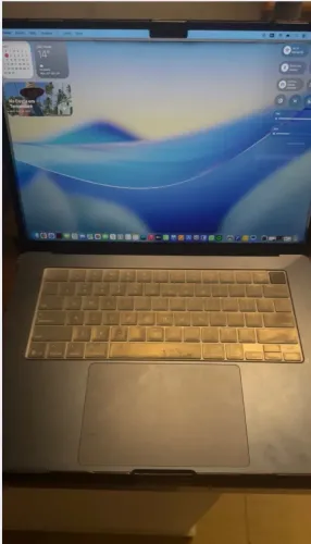 MacBook Air m4 15 16gb 256gb