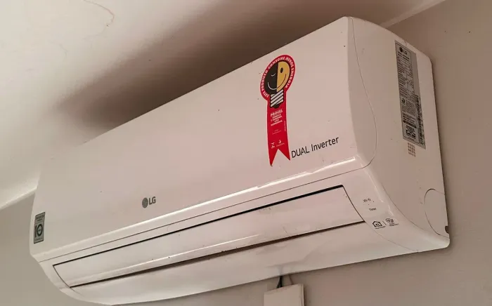 Ar condicionado LG DUAL inverter 9 mil BTUs 