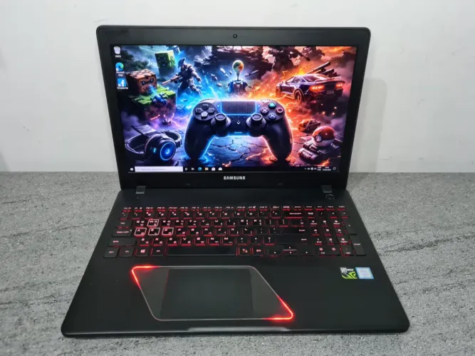 Notebook Samsung Intel Core i7 7ª Geração 16GB RAM SSD 240GB HD 2TB GTX 1050