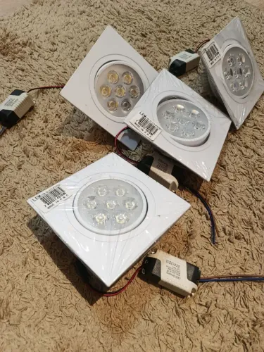 Kit 4Spot dicróica super 7 led quadrado sanca embutir 7w branco