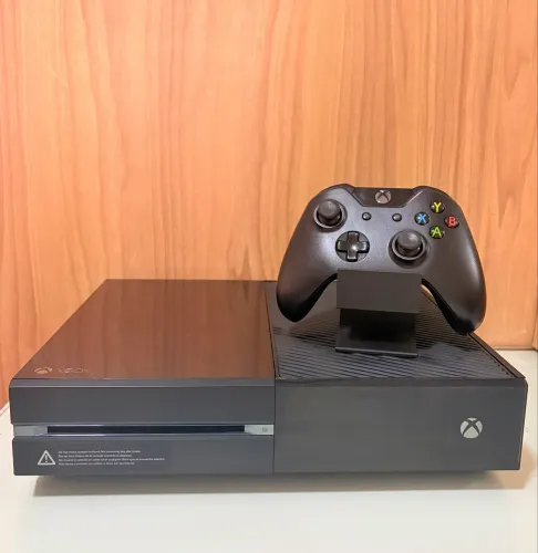 Xbox One Fat - Console em Ótimo Estado + Controle Original
