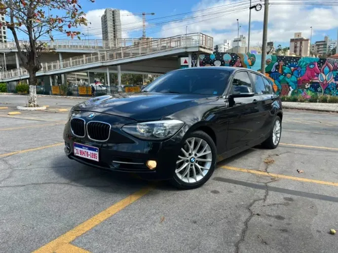 BMW 118IA / Urban/sport 1.6 TB 16V 170cv 5P 2014