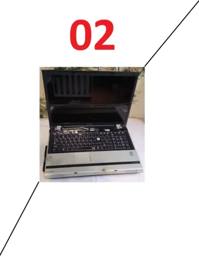 Cód.02) 1un. Notebook Toshiba satélite M65 S9092 defeito sucata reaproveitamento de peças