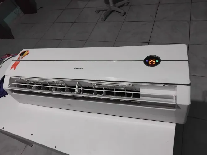 Ar condicionado 
