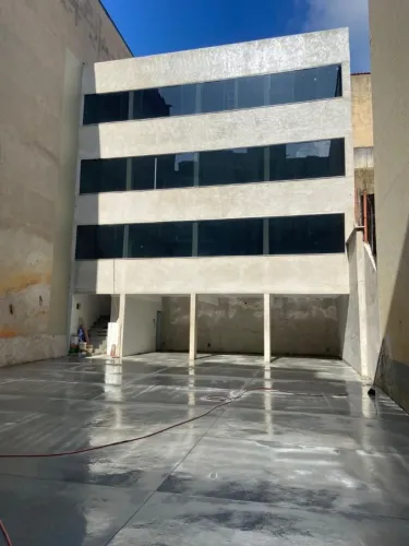 OPORTUNIDADE DE OURO EM IPATINGA! SALA COM 55M² NO IMBAÚBAS