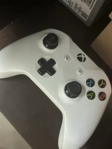 X box one S de 1T com 2 contoles