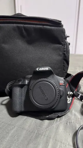 CANON T7 + KIT COMPLETO