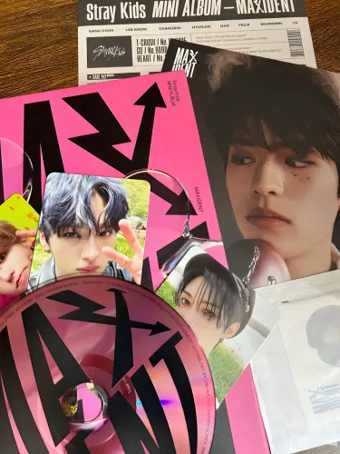 mini album stray kids maxident (t-crush ver)