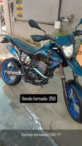Tornado 2005 