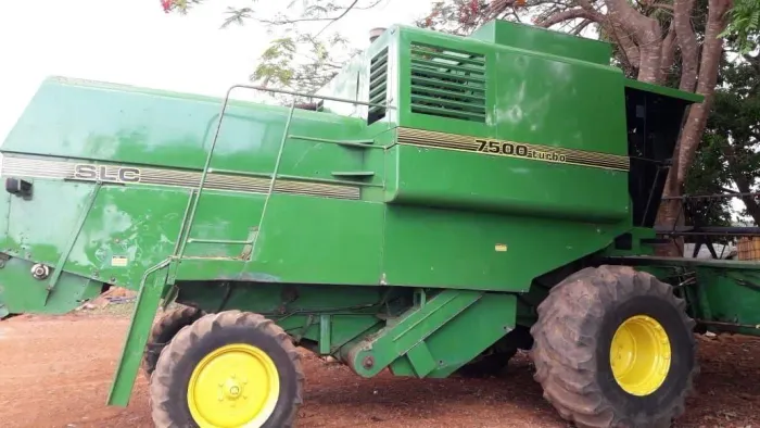 Colheitadeira SLC7500