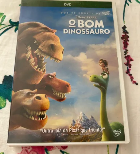 dvd o bom dinossauro, em ótimo estado. original.