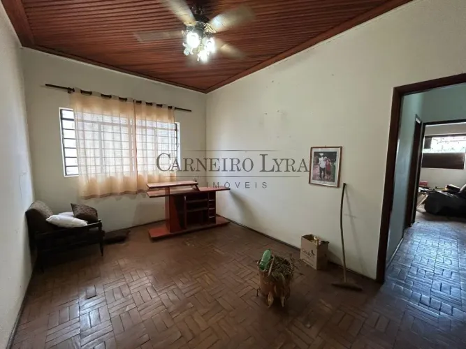 Imóvel para investidor! Casa com 125m² à venda por R$250.000 - Centro - Jaú/SP