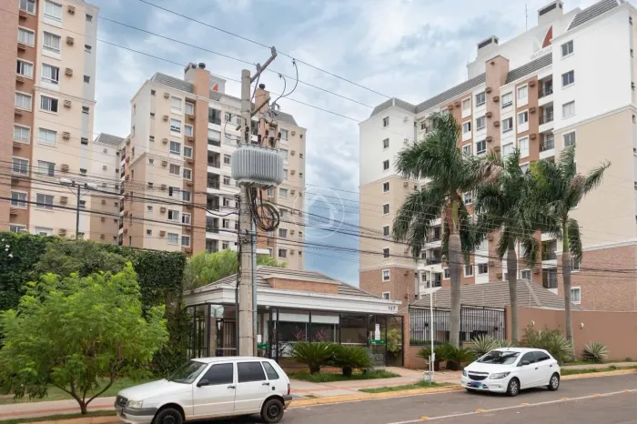 APARTAMENTO TÉRREO COM JARDIM PRIVATIVO NO UPPER