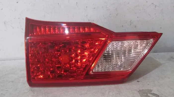 Lanterna Tampa Traseira Honda City 2015 2016 21120255 Esquerdo/motorista Vermelho