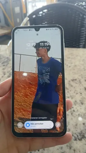 Celular usado em otimo eatado