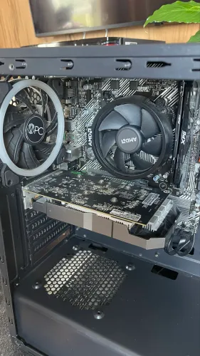 VENDO GALAX GTX 1050 TI