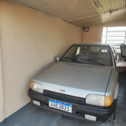 Ford Verona LX 1.6 (modelo Antigo) 1990