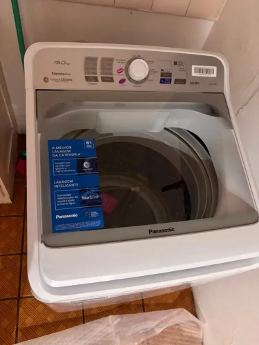 Máquina de lavar Panasonic