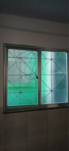 Janela de alumínio 1,00x1,20